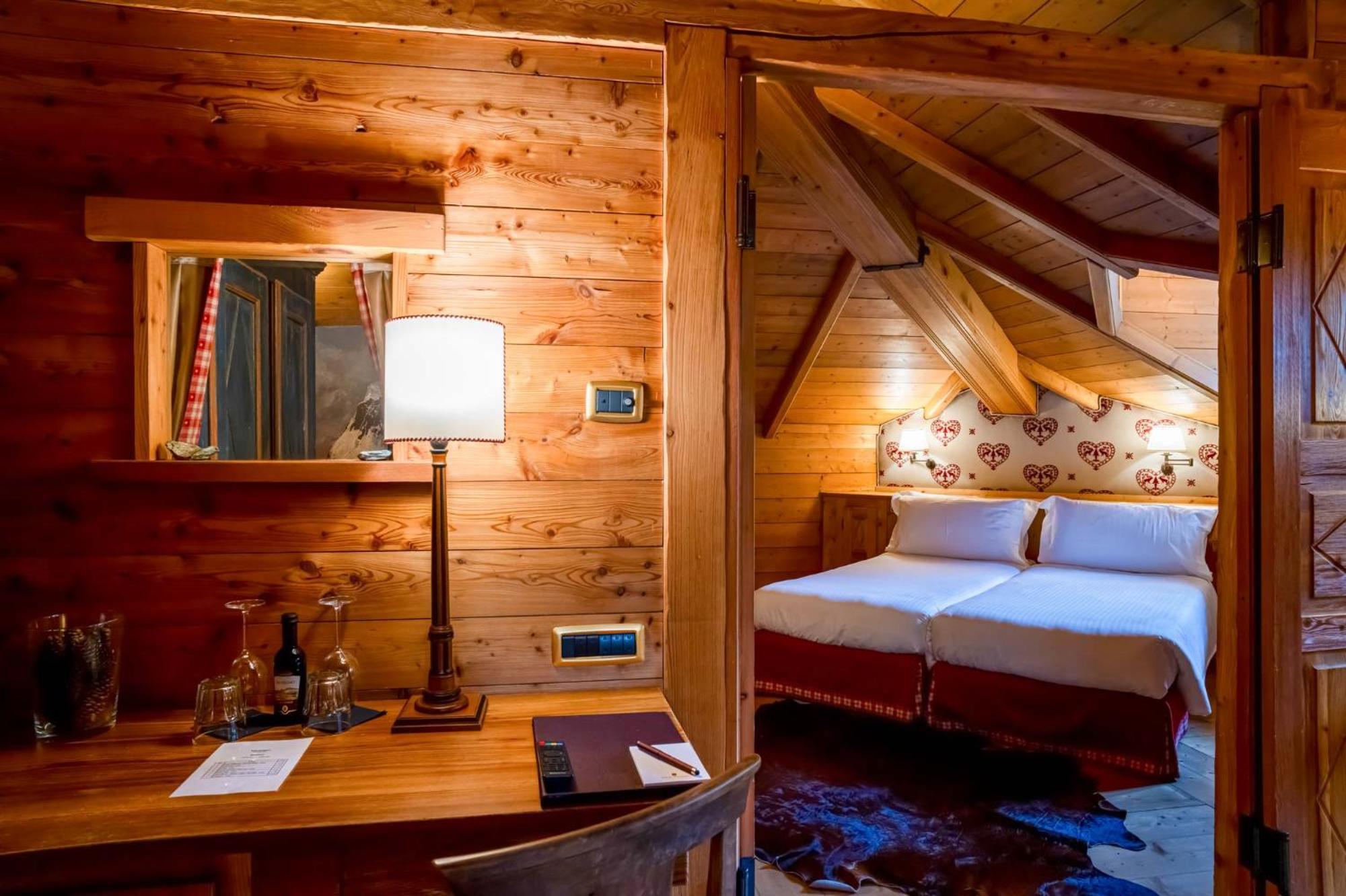 Hotel Breithorn Champoluc Extérieur photo
