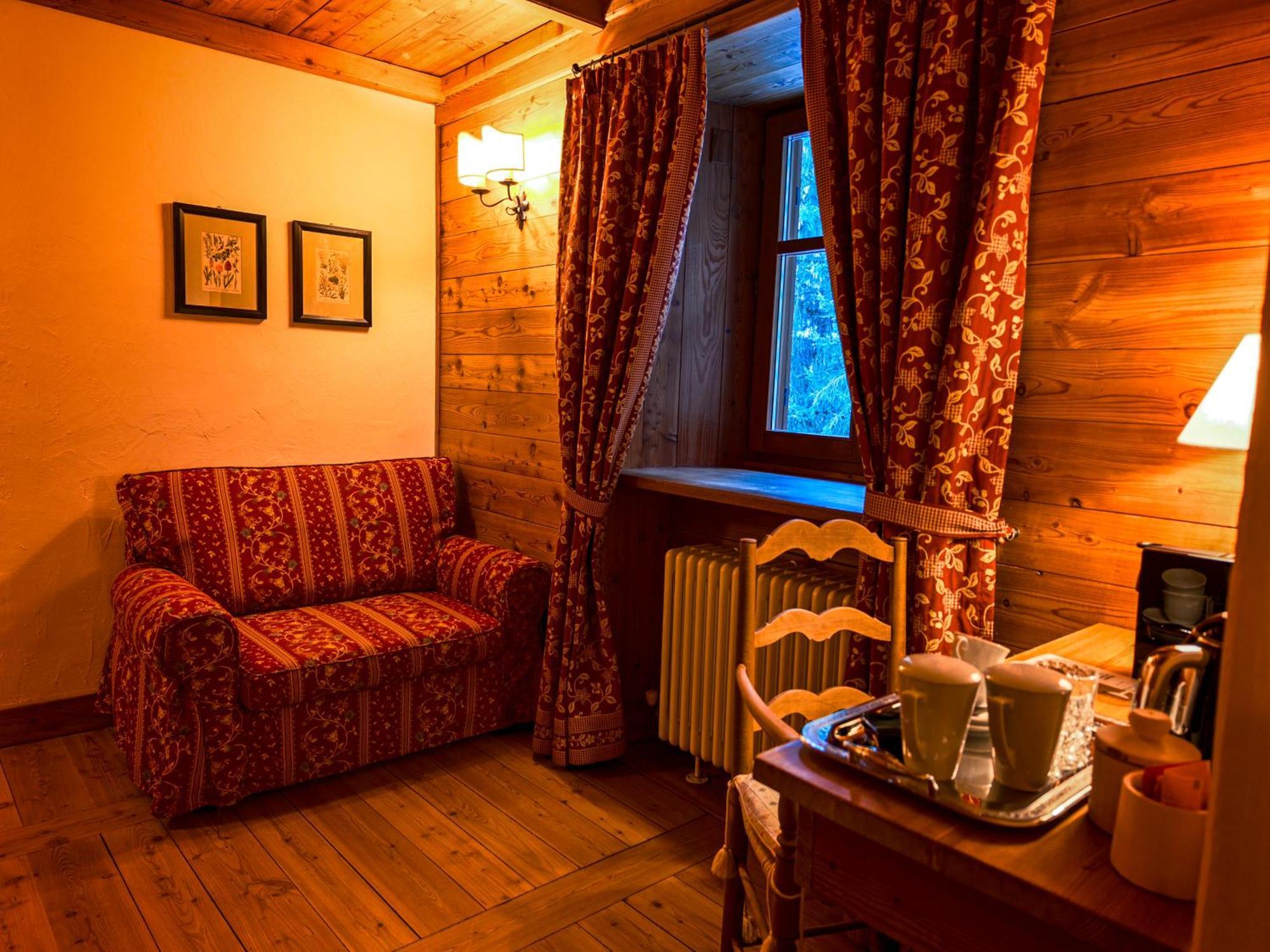 Hotel Breithorn Champoluc Extérieur photo