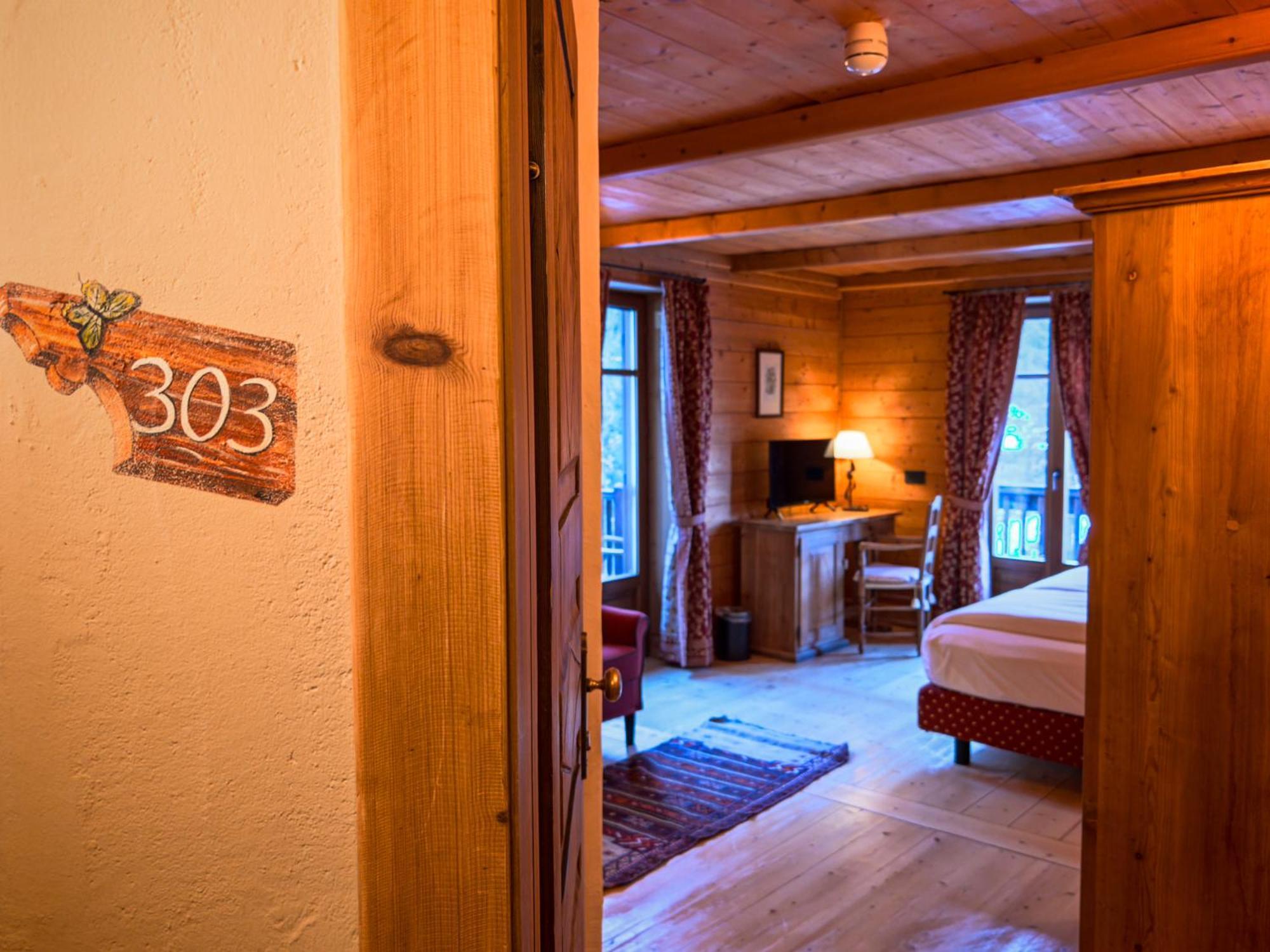 Hotel Breithorn Champoluc Extérieur photo